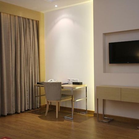 Country Inn & Suites By Radisson, メーラト エクステリア 写真