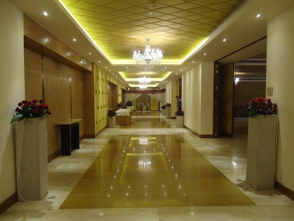 Country Inn & Suites By Radisson, メーラト エクステリア 写真