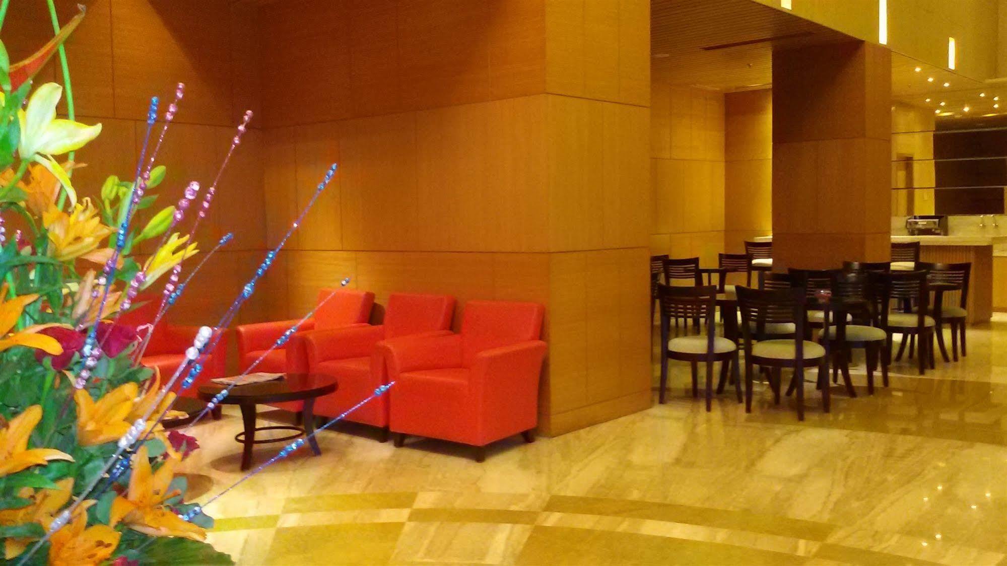 Country Inn & Suites By Radisson, メーラト エクステリア 写真